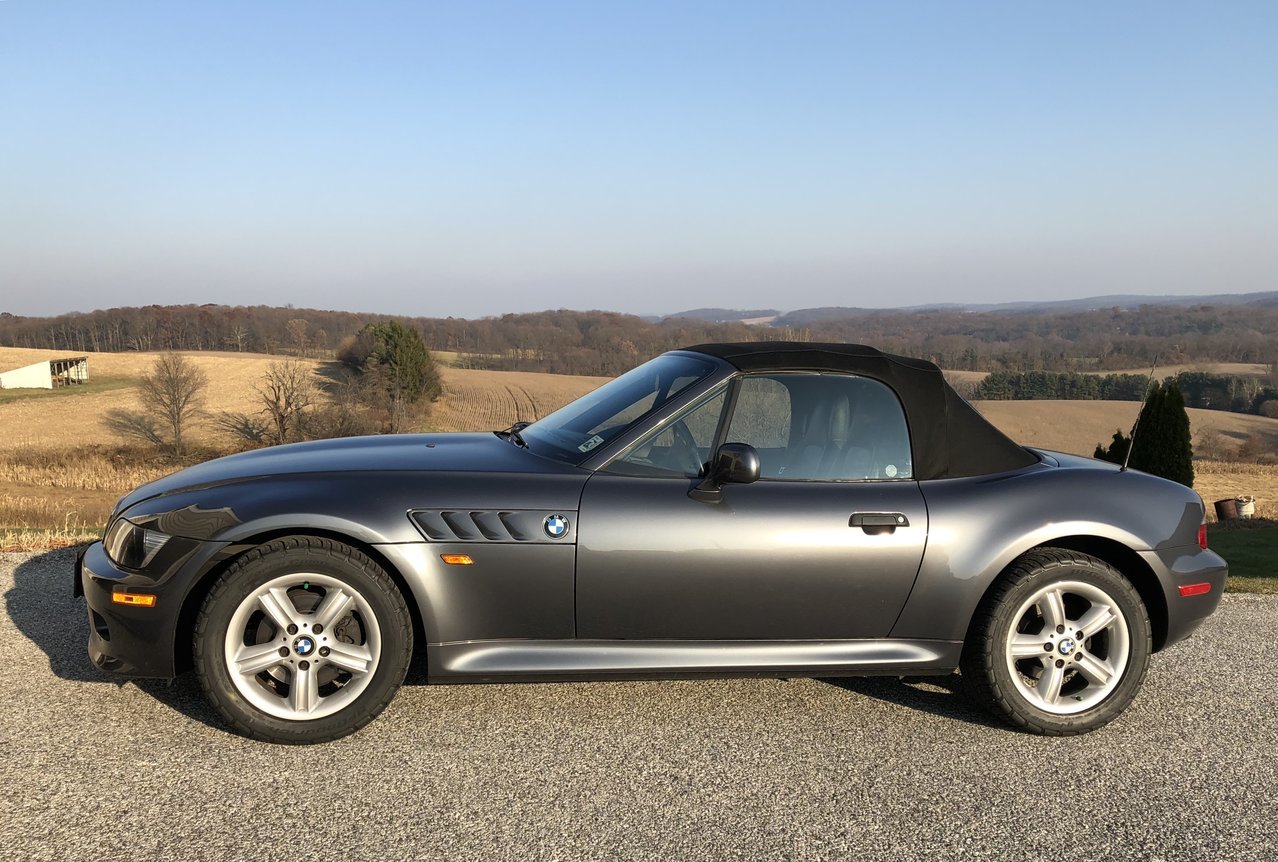 00 BMW Z3.jpg