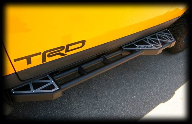 0000083_demello-10-12-4runner-x-wing-sliders_625.jpg