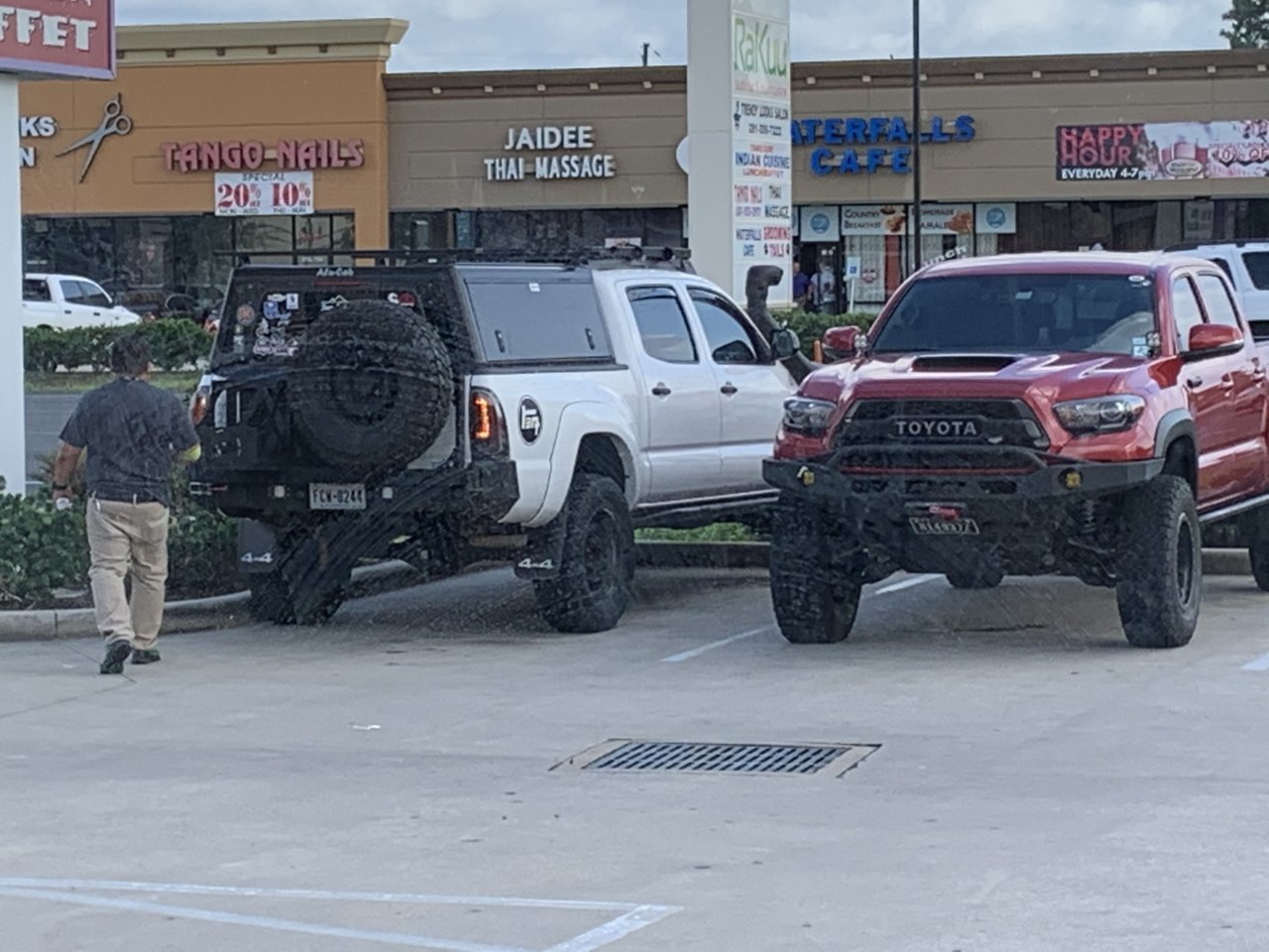 0015E7A0-65E1-4ABE-9150-99C7F7FDE693.jpg