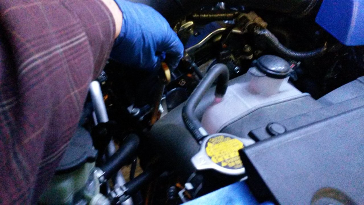 006 remove dipstick.jpg