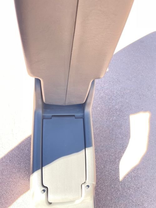 01-04_Console06.jpg