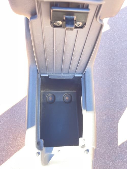 01-04_Console07.jpg