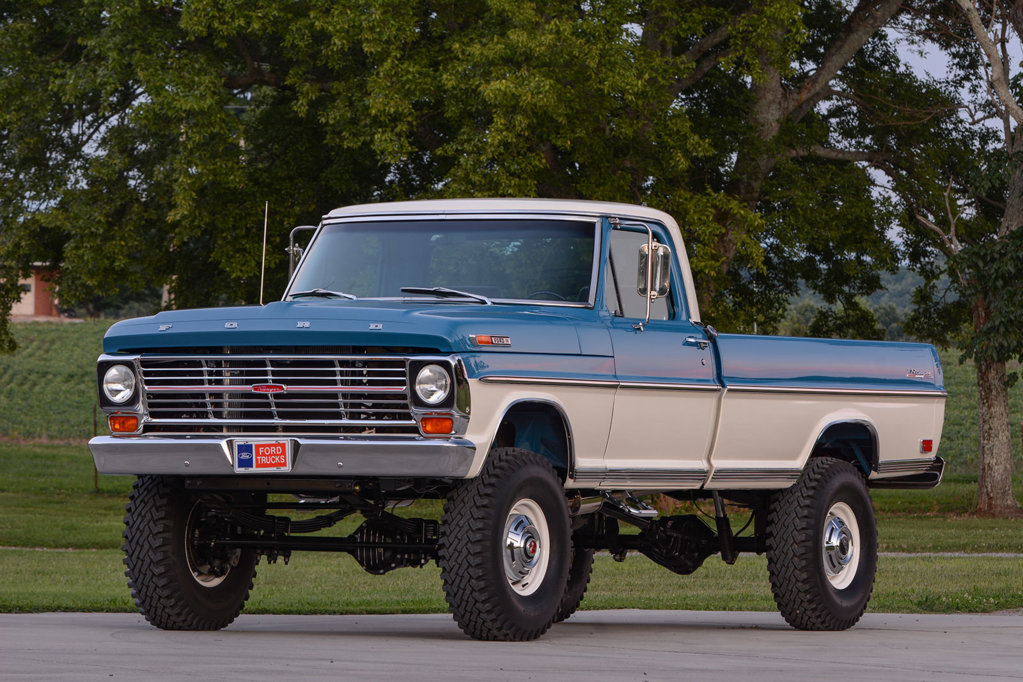 01-The-Ultimate-Old-School-1969-Ford-F250-Highboy.jpg