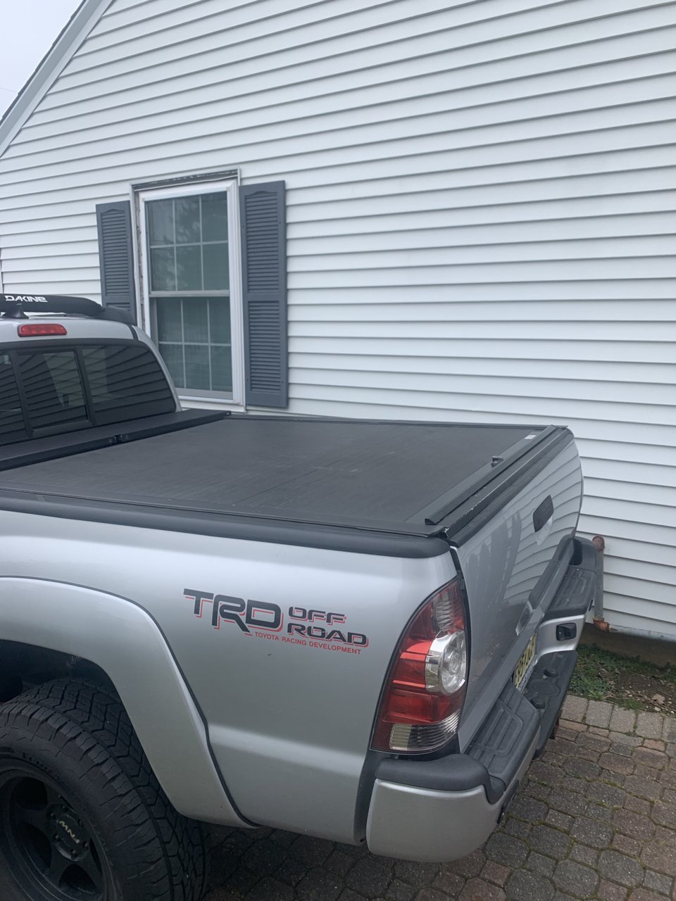 Roll n lock long bed cover $600 | Tacoma World