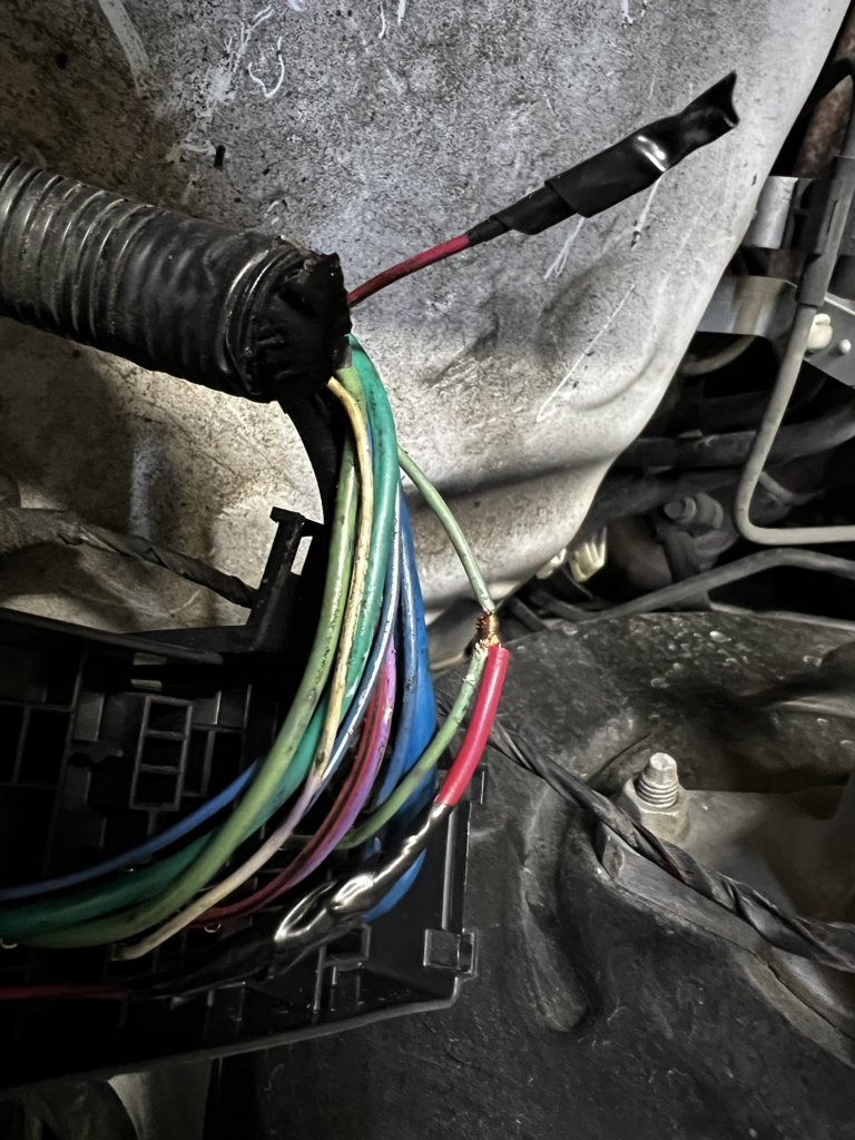 014 Green wire tapped with red.jpg