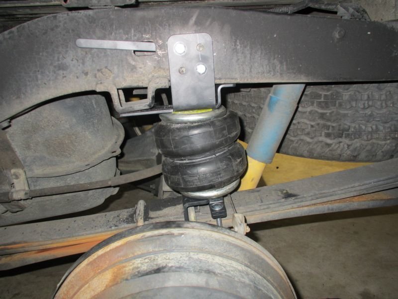 01Tacoma-Firestone-airbags03.jpg