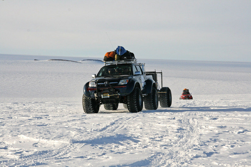 02-hilux_zps0xf85rzr_2adf3e5ecc7dd91c208b00f8bb60a7fe58a1e9d6.jpg