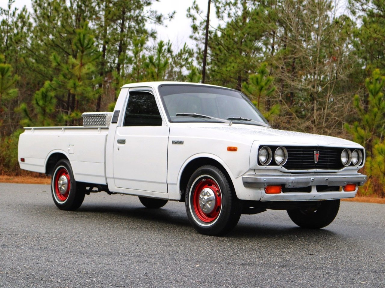 031818-1977-Toyota-SR-5-1.jpg