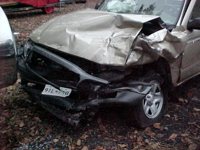 03toyotaLF.jpg