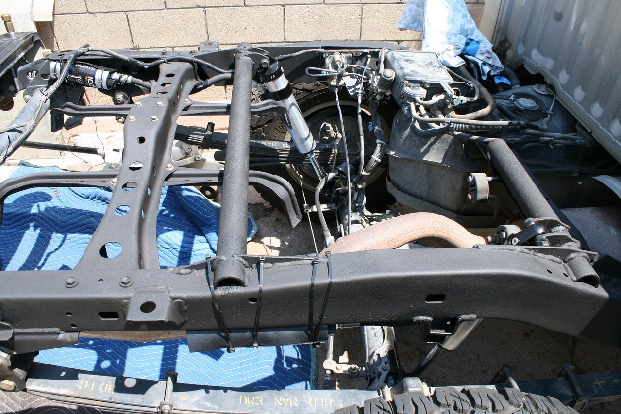 04 Tacoma ICON 2_5 Rear Shocks and Mounts  (1).jpg