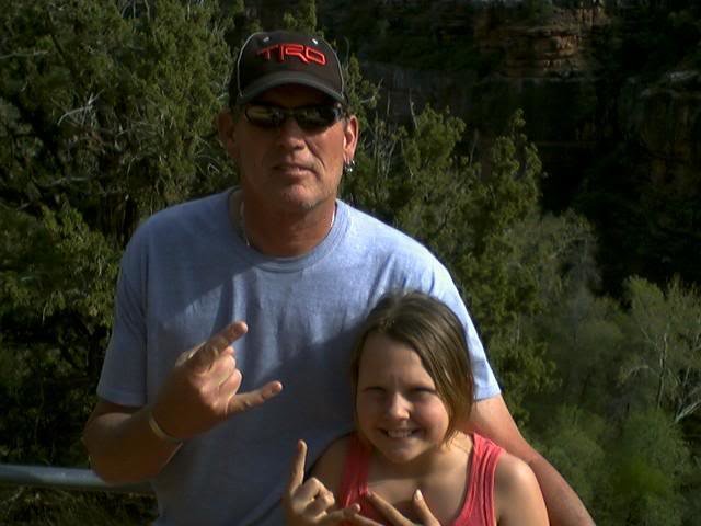 0404071600_fb567b4a96eab08c0b2a866a4c1d4edc39de9632.jpg