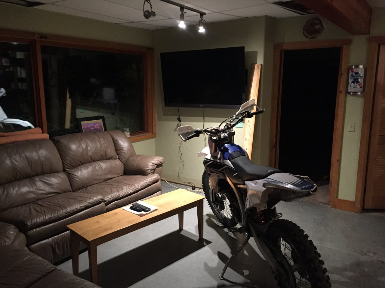 047A7990-76DD-4F88-8E23-9A2F85EF72BD.jpg