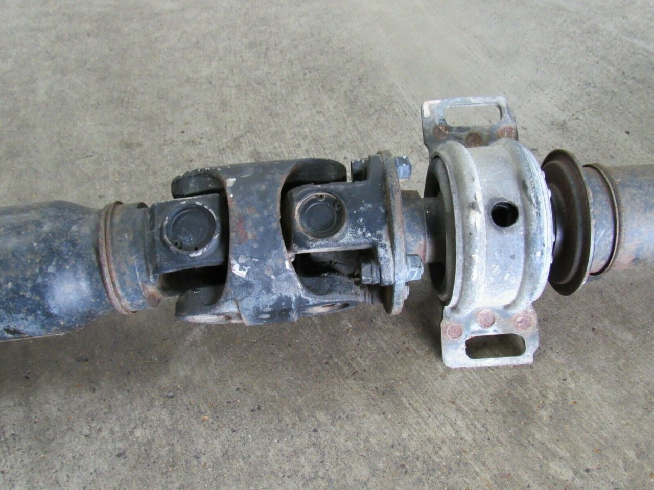 05-06-Toyota-Tundra-V8-4x4-Rear-Driveshaft-Drive-Shaft-Prop-Propeller-Assy-1494-334323445074-5.jpg