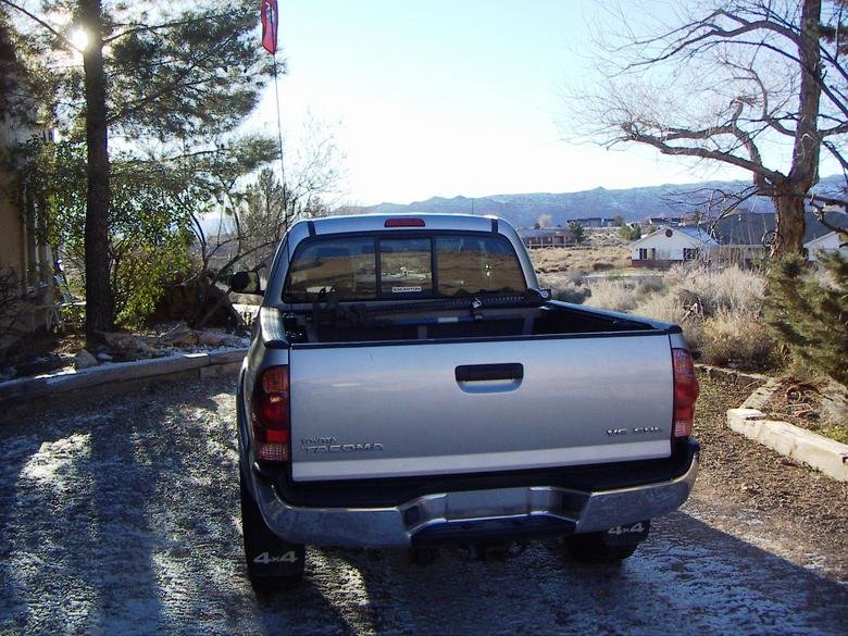 05 tacoma 001.jpg