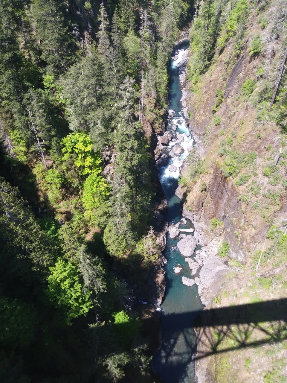 0509201253.jpg