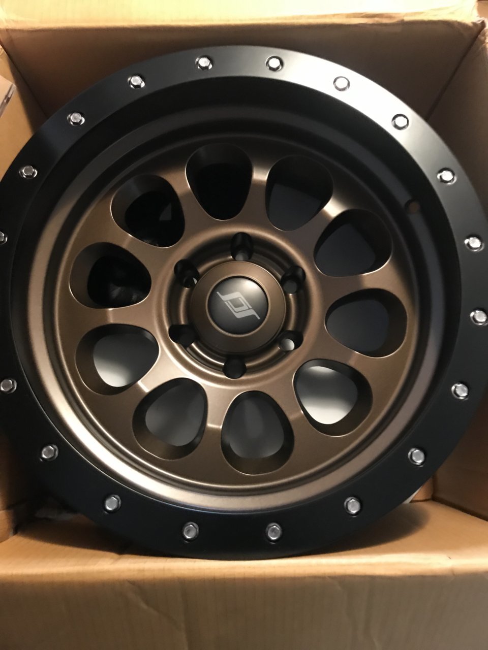 SOLD SCS Ray 10 17x9 matte bronze SoCal | Tacoma World