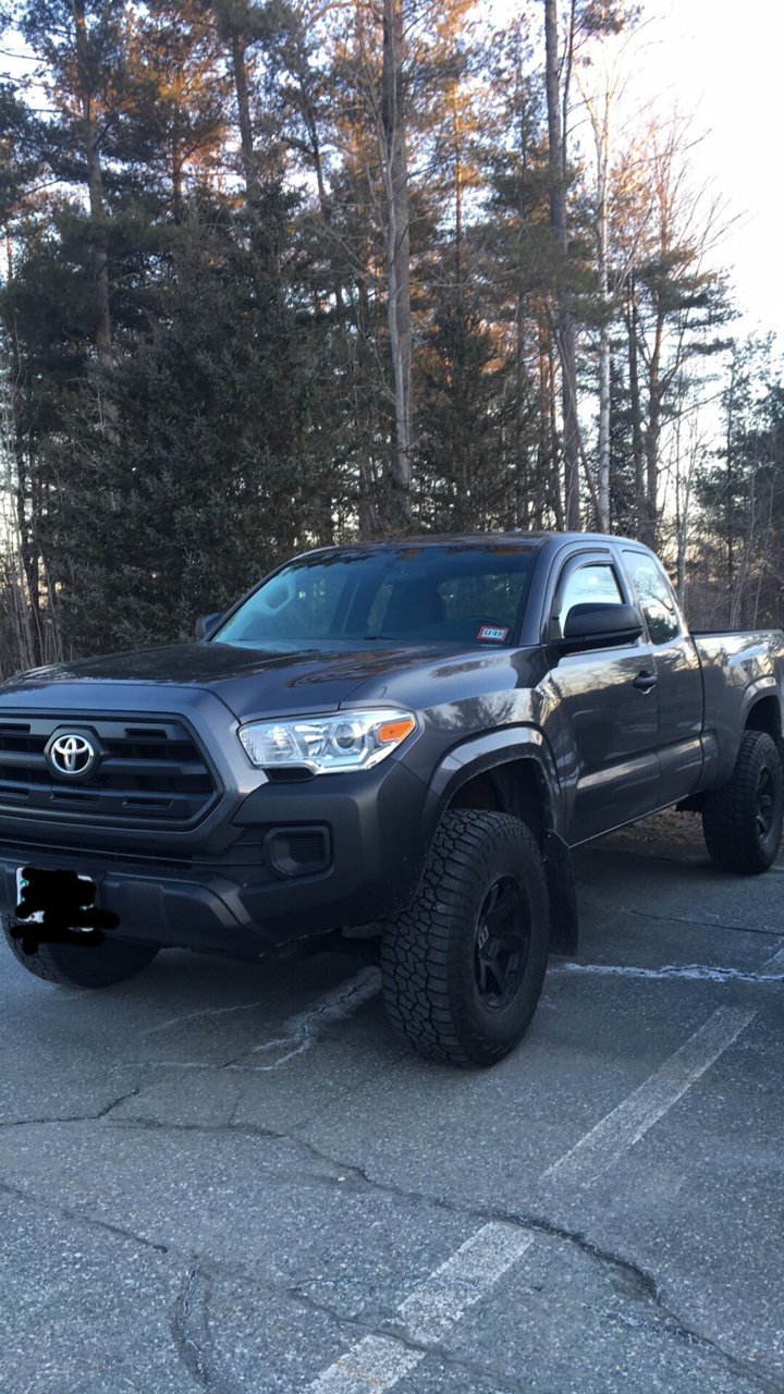 Show me some pics with 1/2 spacer lift and 265/75/16 tires | Page 3 ...