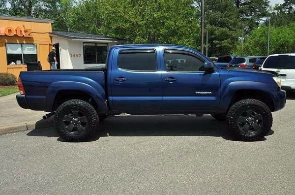 06 tacoma.jpg