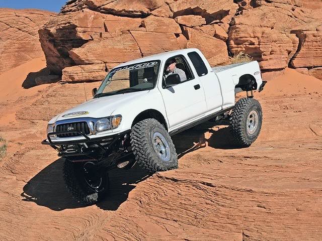 0607or_24_ztaco_supreme_solid_axle__039a989ccc19005a9f8e28e6ea8c9fd111416588.jpg