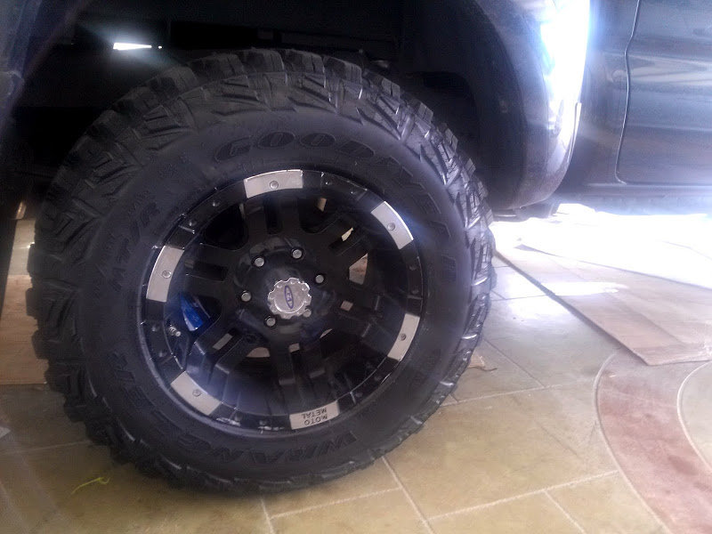 275 r16. Wrangler MT/R with Kevlar 275/70 r17. Goodyear Wrangler MT/R Kevlar 265/70 r17. Goodyear Wrangler MT/R Kevlar 275/70 r17. Goodyear Wrangler MT/R with Kevlar 285/70r17.