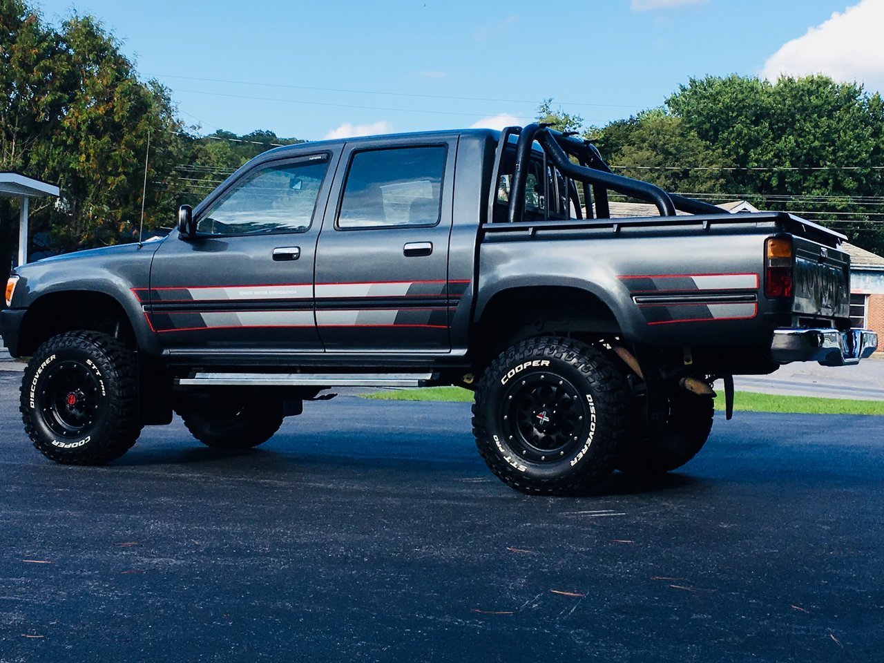 1991 toyota pickup on sale roll bar