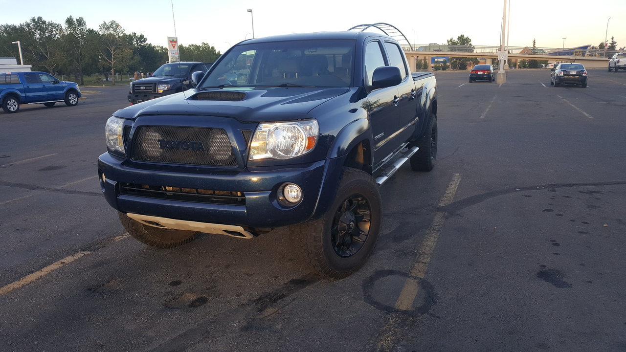 08 tacoma.jpg
