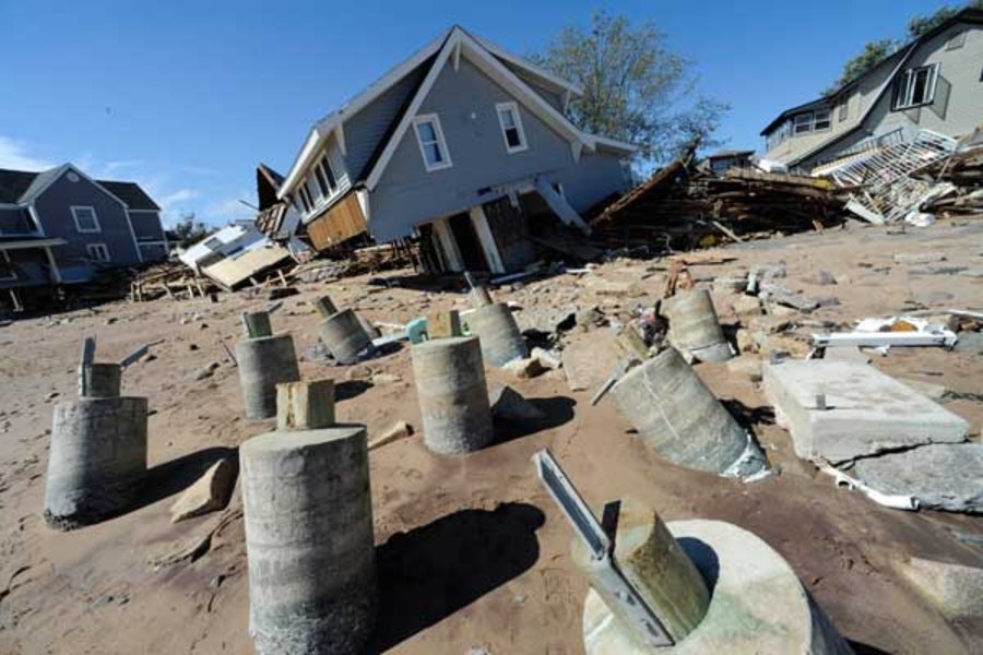 0830-IRENE-damage-house.jpg