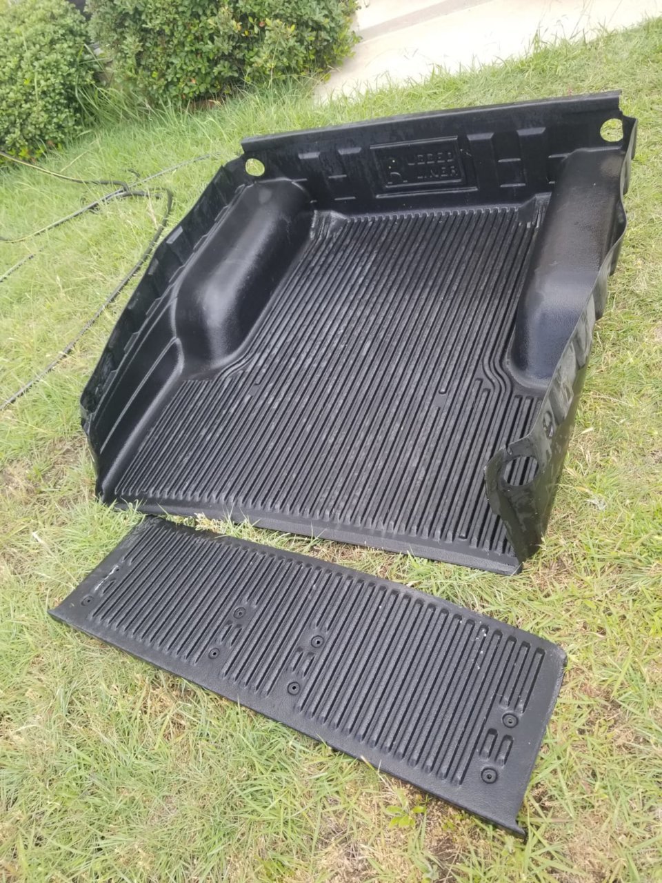 Free 1st gen bed liner | Tacoma World