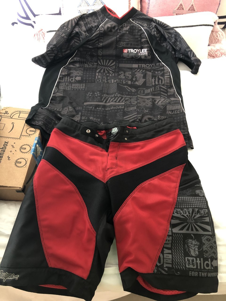 0E2C050E-E1C1-4488-BC99-6CDBF0AF0713.jpg