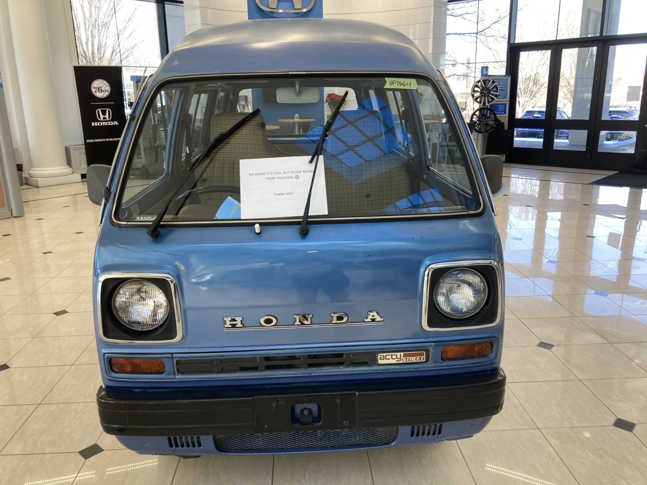 0F74F7E7-C8FD-4EB0-BB19-57A5A4F2C73E.jpg