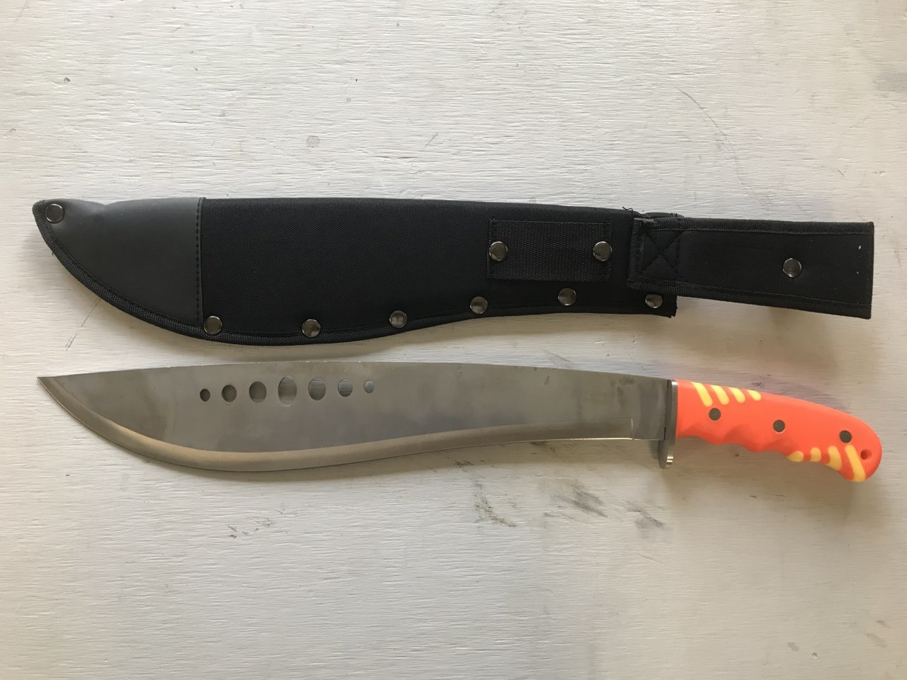 0FB131AA-DE15-47AF-B3AA-F2BBE66683CF.jpg