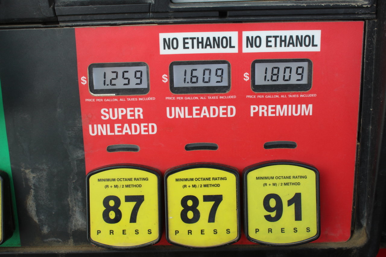 1,25  Sioux City IA  CaseyGS gas ~ 3.jpg