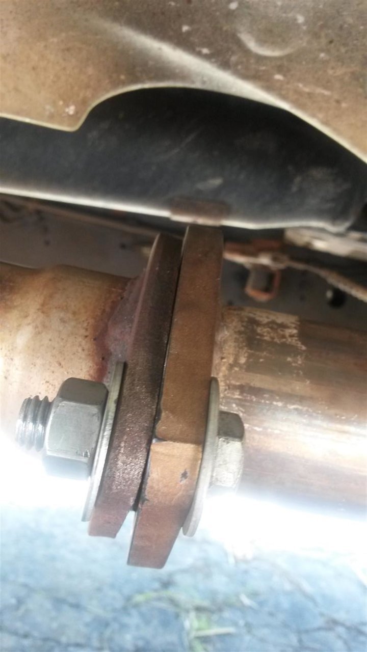 1-Rear Cat to Intermediate Pipe - Top.jpg