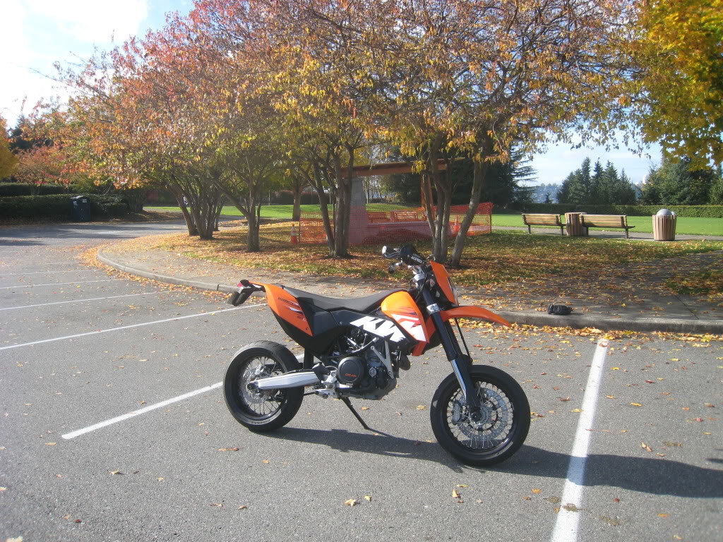 10-29-2011OctoberRide004_67d045ae6c94bffef396a9bf90eadefeddab3a71.jpg