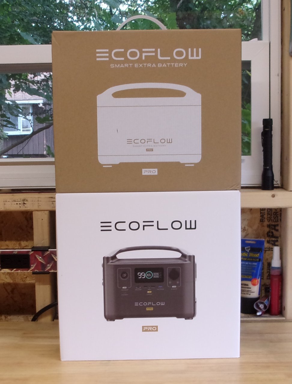 EF ECOFLOW RIVER Pro Portable Power Station 720Wh, Power Multiple Devices,  Recharge 0-80% Within 1 Hour, for Camping, RV, Outdoors, Off-Grid