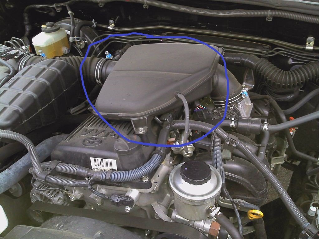 1024px-Toyota_2TR-FE.jpg