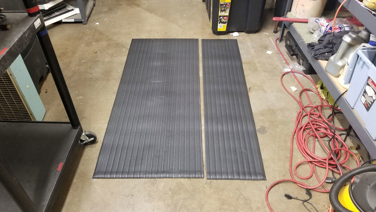 10_RubberMat01.jpg