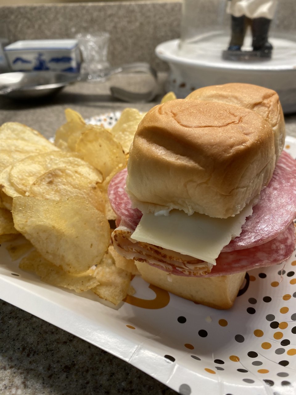10D77D8B-4AD6-43F7-9215-B74F3118F58C.jpg