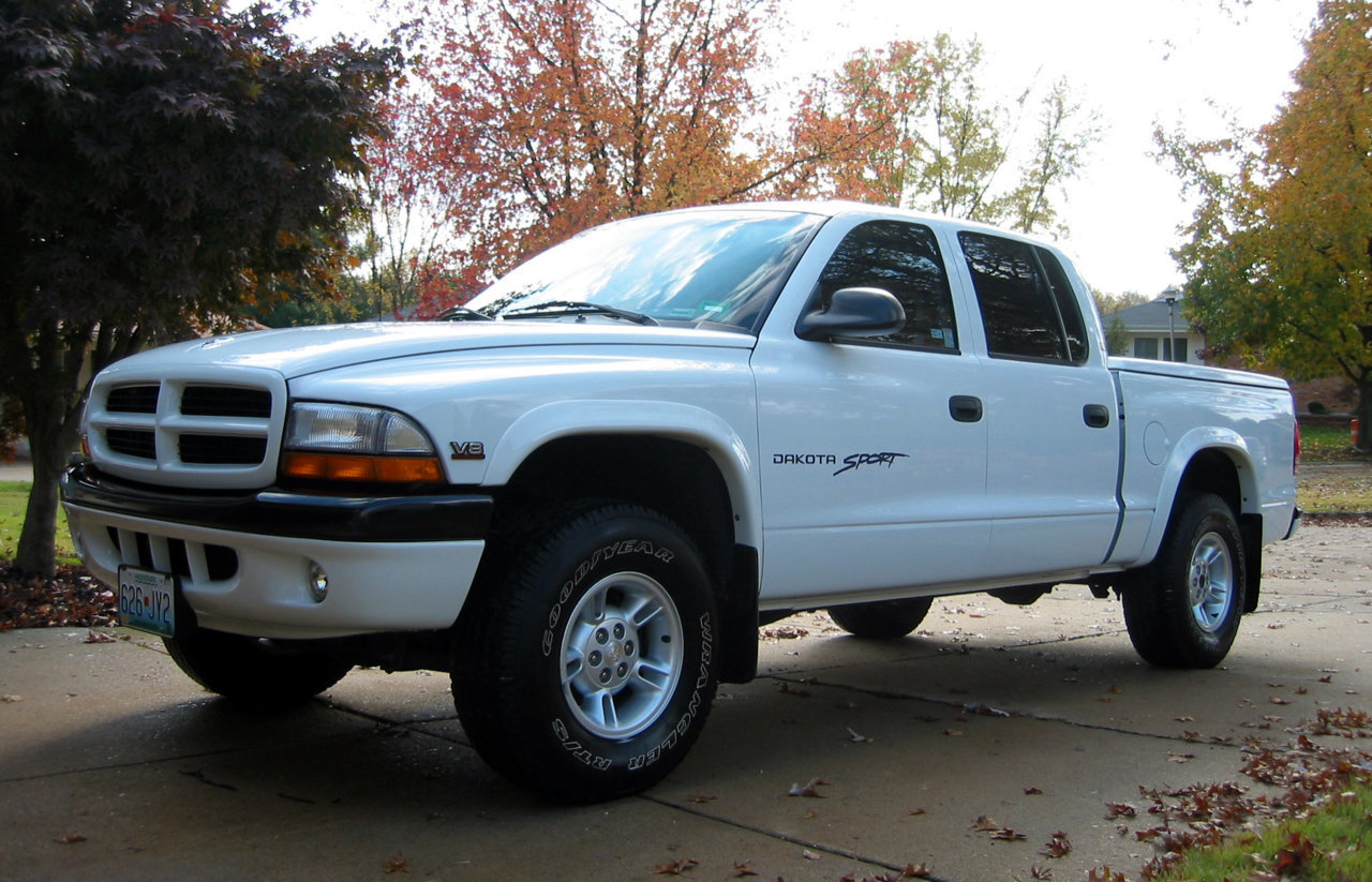 110103Dodge Front Driver.jpg