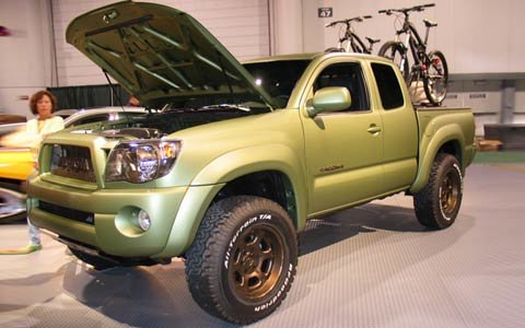 112_2006_sema_03z+2007_toyota_tacoma_v8__6cc57bbdd81d69a4db06ab20bccfc973d2b7e3a1.jpg