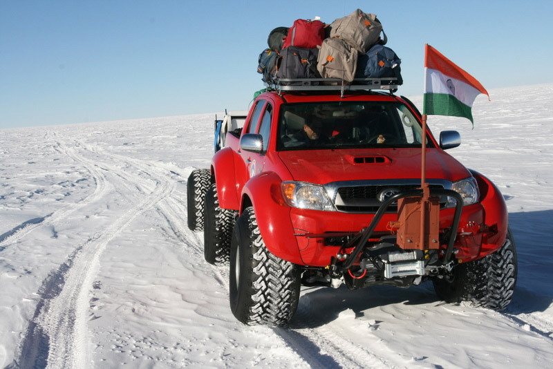 12-hilux_zpslggerecu_cbac168cd825a69c3ed0b86b9deb583adfdb5603.jpg
