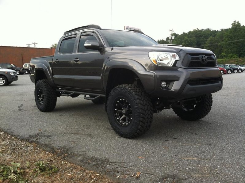 12 Tacoma4.jpg