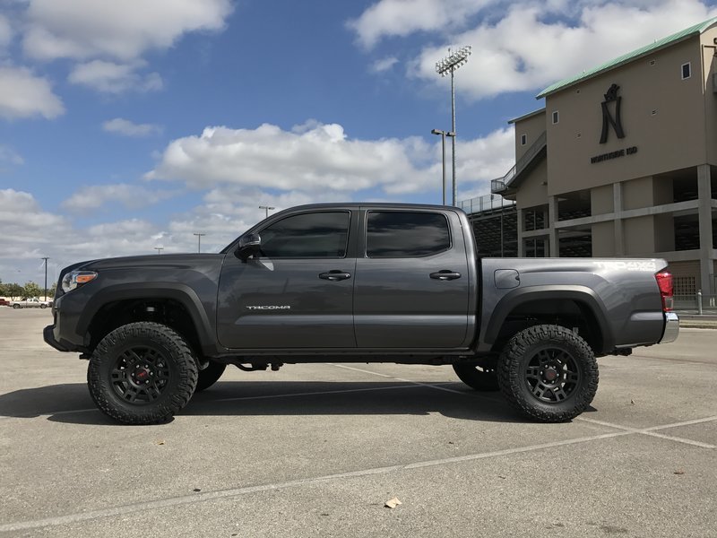 Who's running Nitto Mud Grapplers on a spacer/block lift? | Page 4 ...