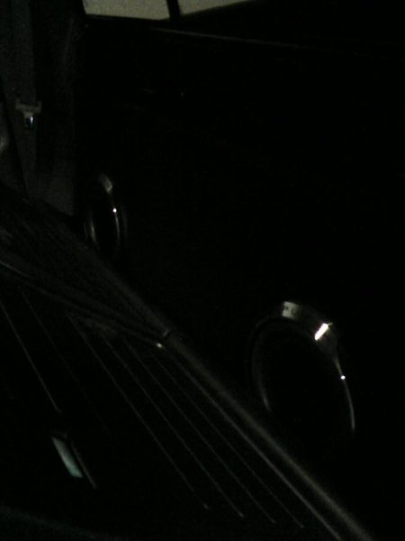 1221101151.jpg