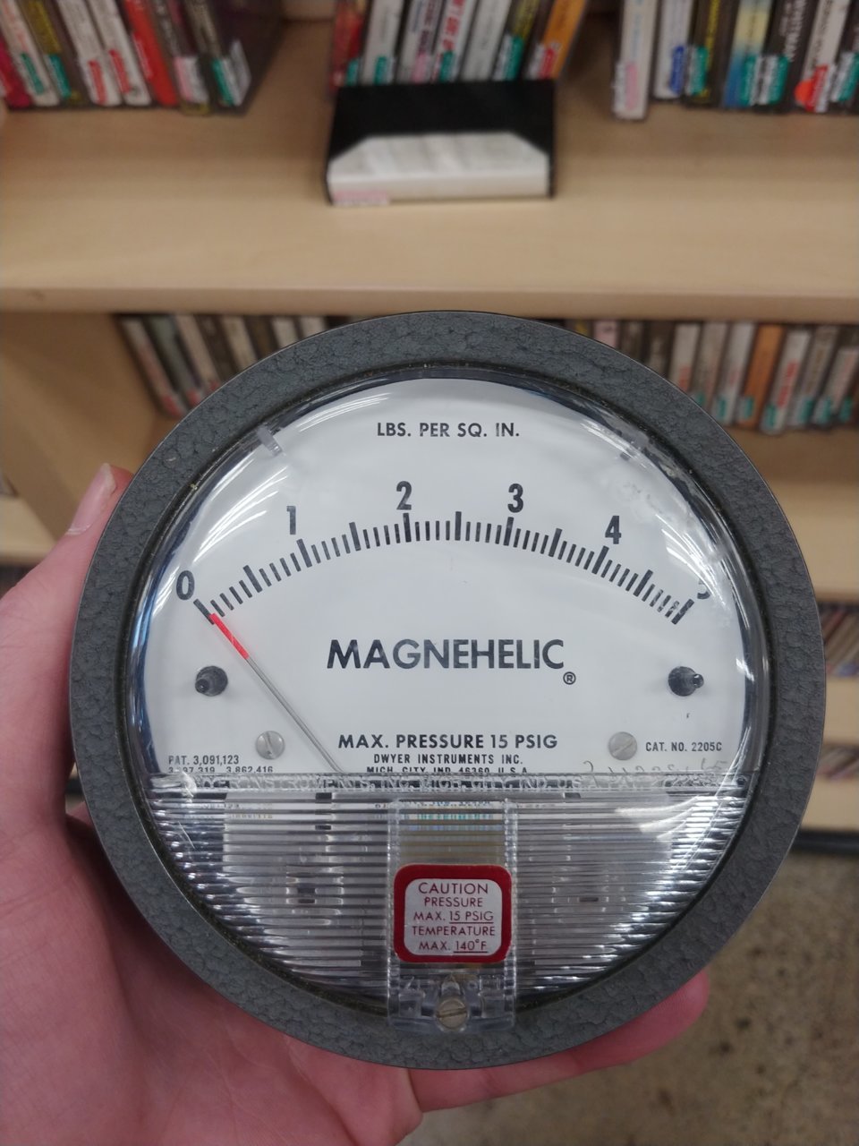 1231181540.jpg