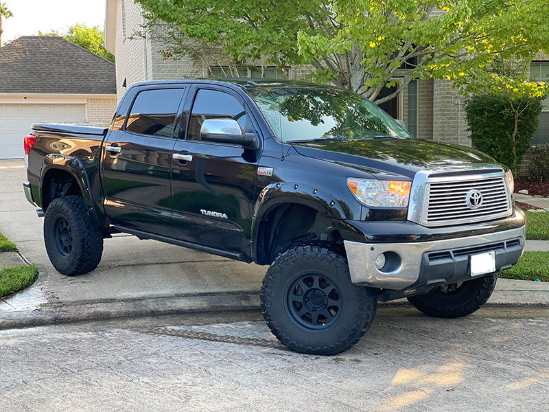 12Tundra.jpg