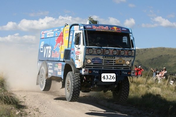 1353394346_kamaz_4326_dakar_pic_72661.jpg