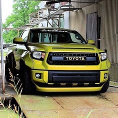 13611d574026aaf23fd59181ae931f13--toyota-tundra-awesome.jpg