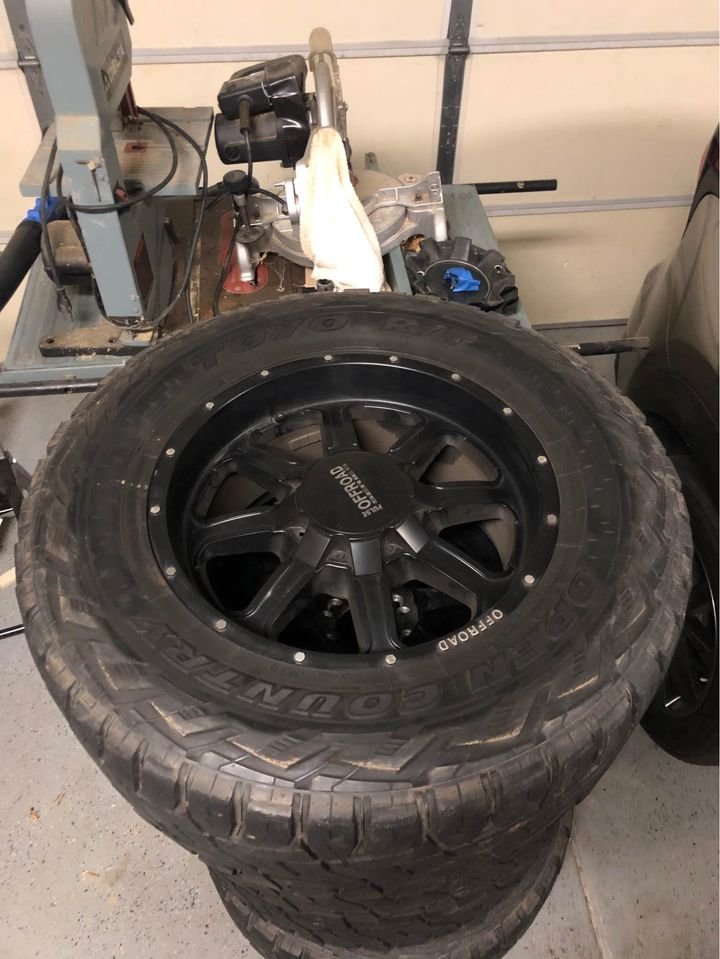 Pulse Offroad wheels with Toyo MT 33x12.5 18 - North Carolina | Tacoma ...