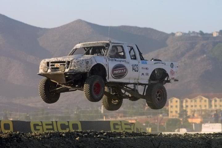 1423JeffMusgraveCatchingAir_33e26941e8757bdd2f0abb614ec1599376450386.jpg